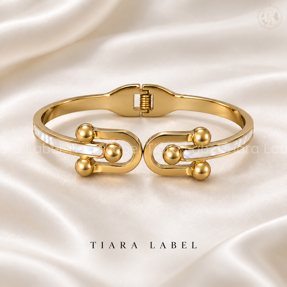 Pearlescent Orbit Anti-Tarnish Bracelet