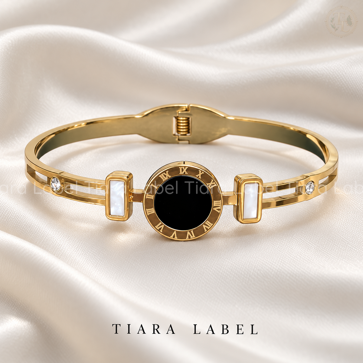 Roman Noir Anti-Tarnish Bracelet