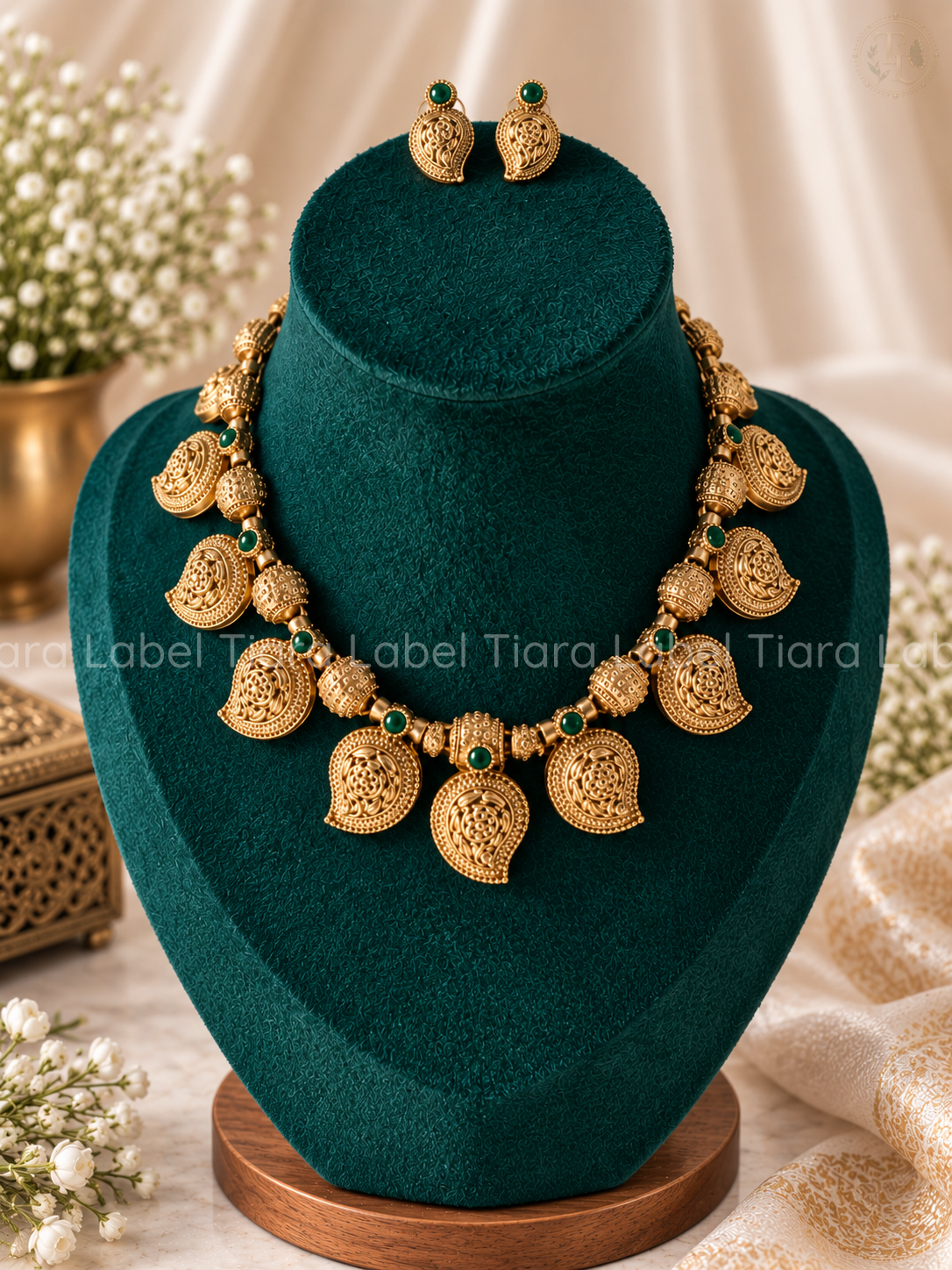 Antique Maanga Motif Necklace Set