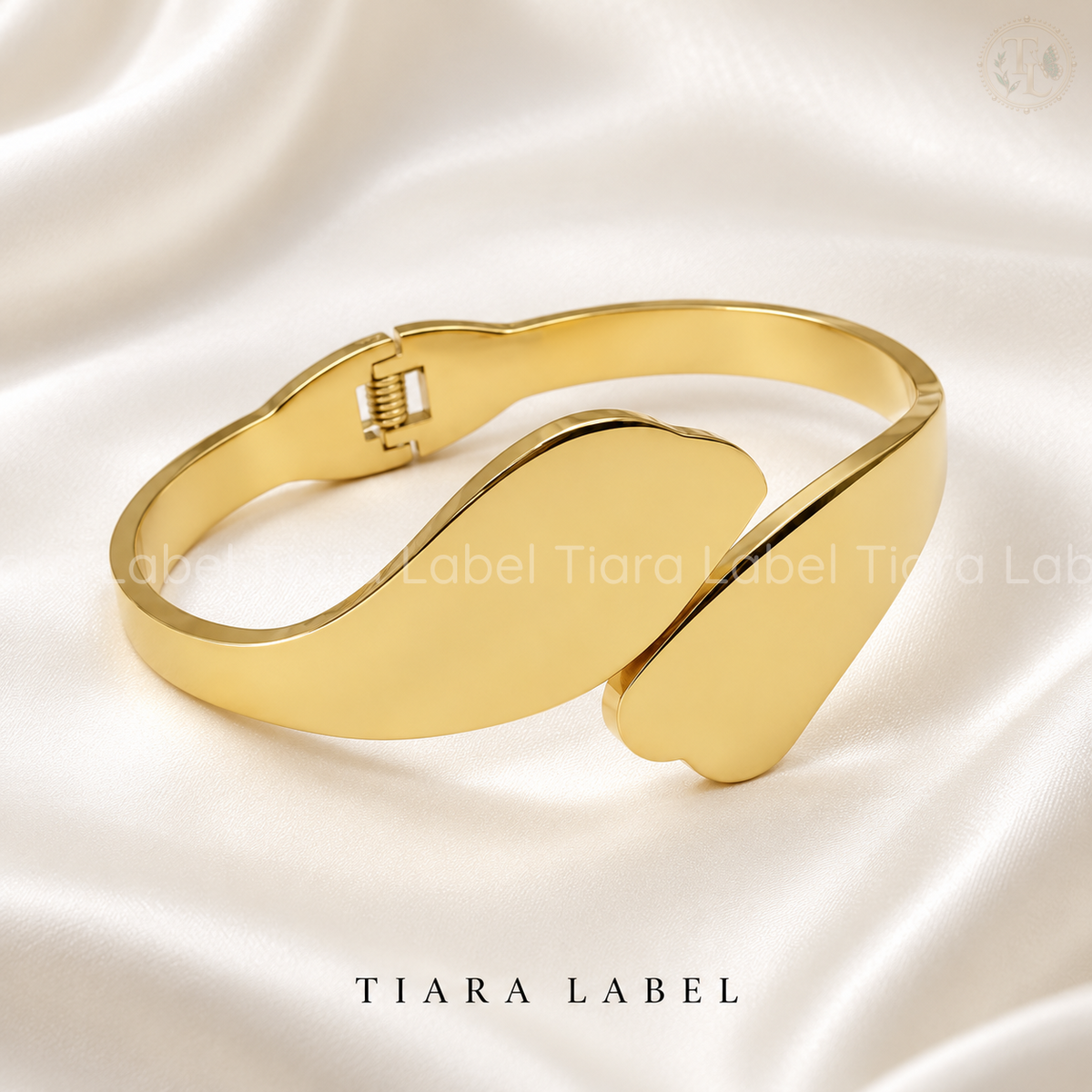 Fluid Wave Statement Bracelet
